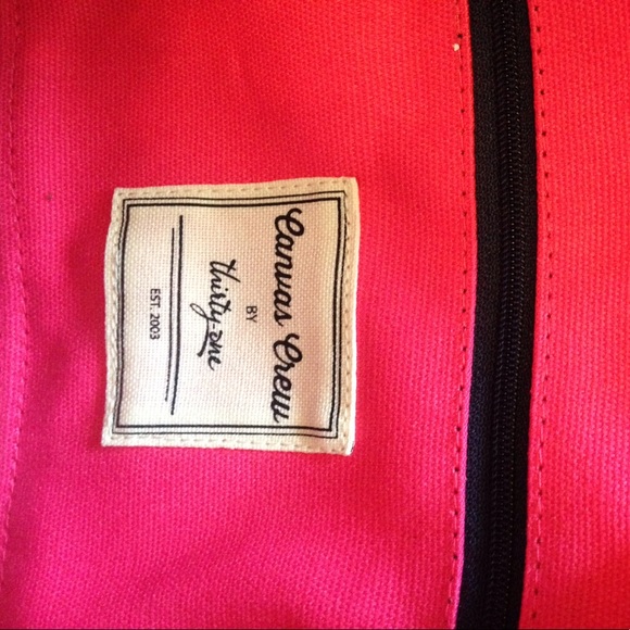 Thirty One Tote bag purse w/ breast Cancer Ribbon - Picture 3 of 3